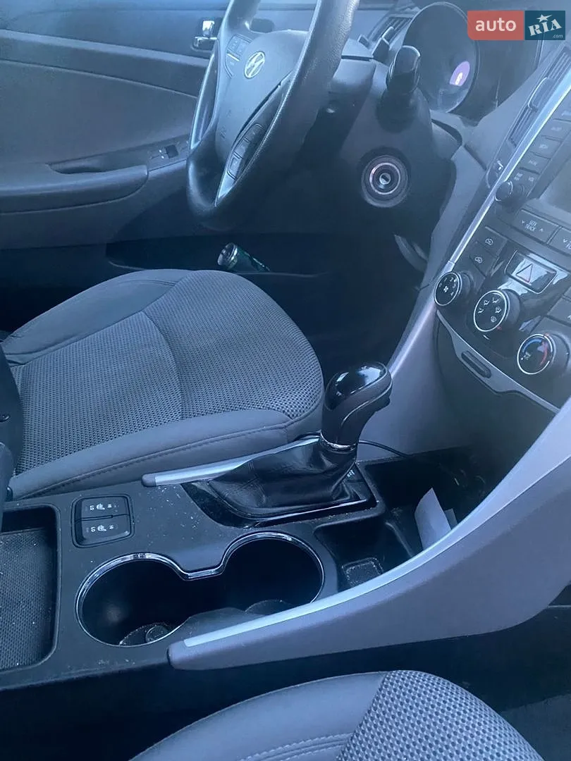 2013 Hyundai Sonata - мініатюра 13