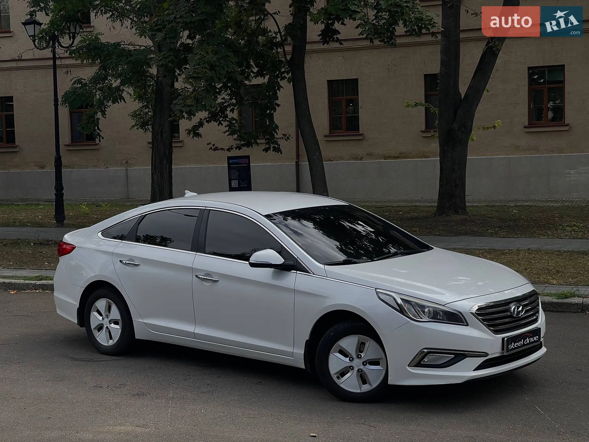 2015 Hyundai Sonata - мініатюра 22