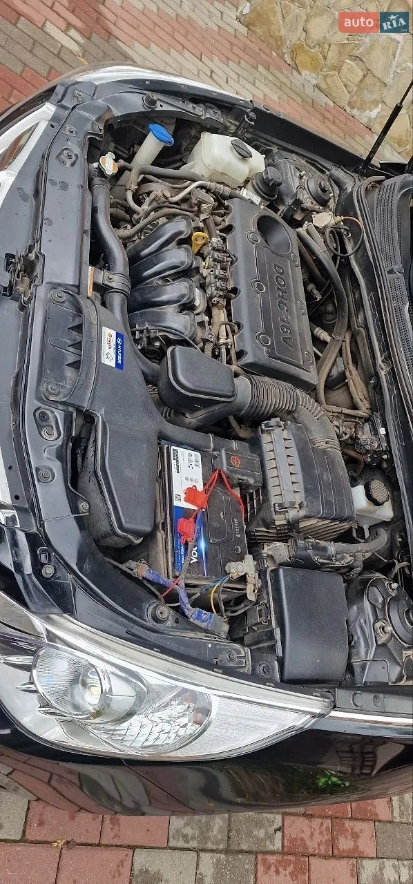 2010 Hyundai Sonata - мініатюра 5