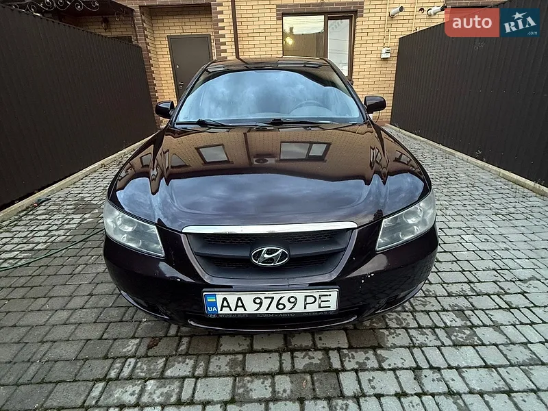 Hyundai Sonata