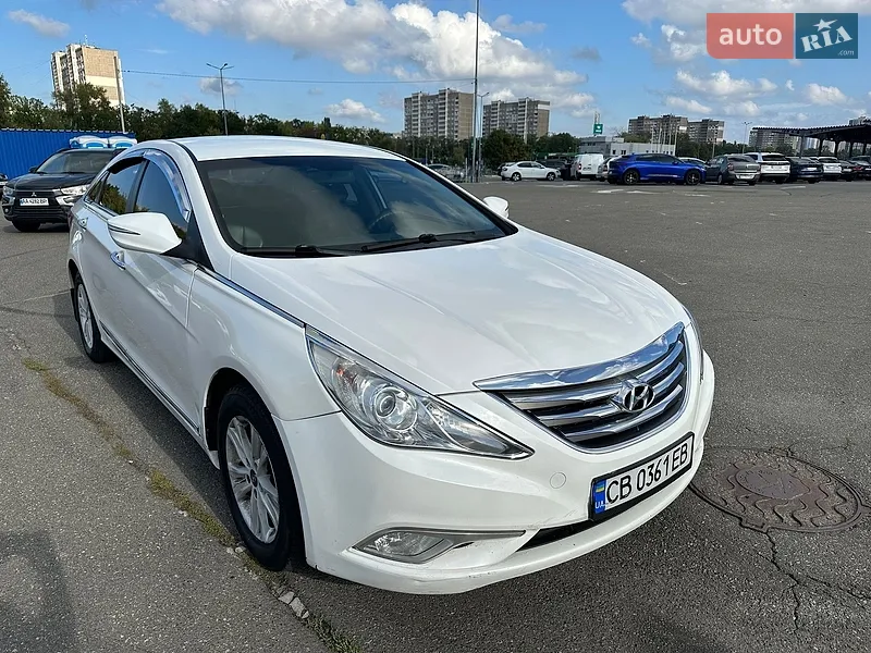 Hyundai Sonata 2013
