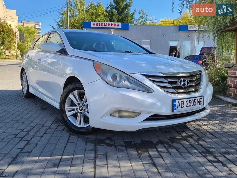 Hyundai Sonata