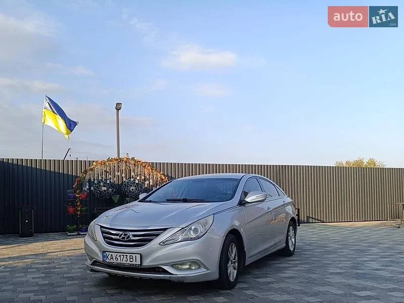 Hyundai Sonata 2013