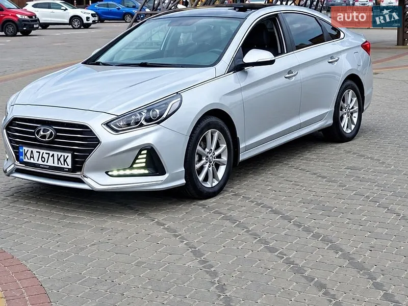 Hyundai Sonata