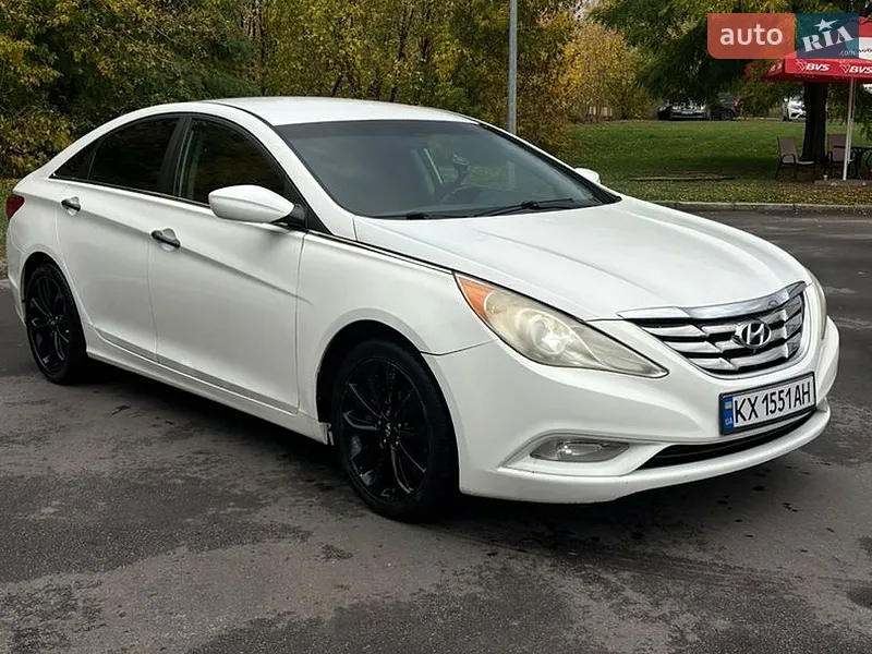 Hyundai Sonata