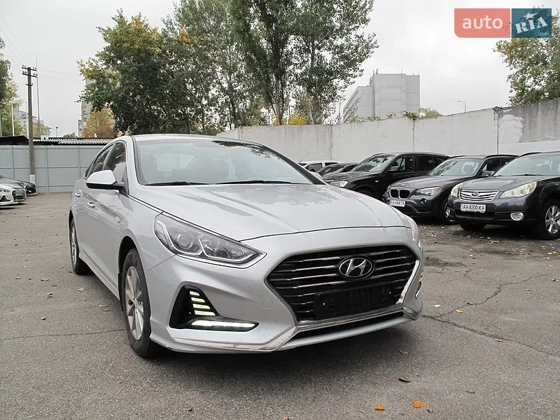 Hyundai Sonata