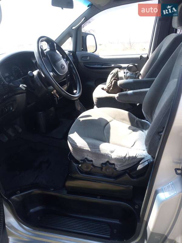Мінівен Hyundai Starex 2006 в Одесі