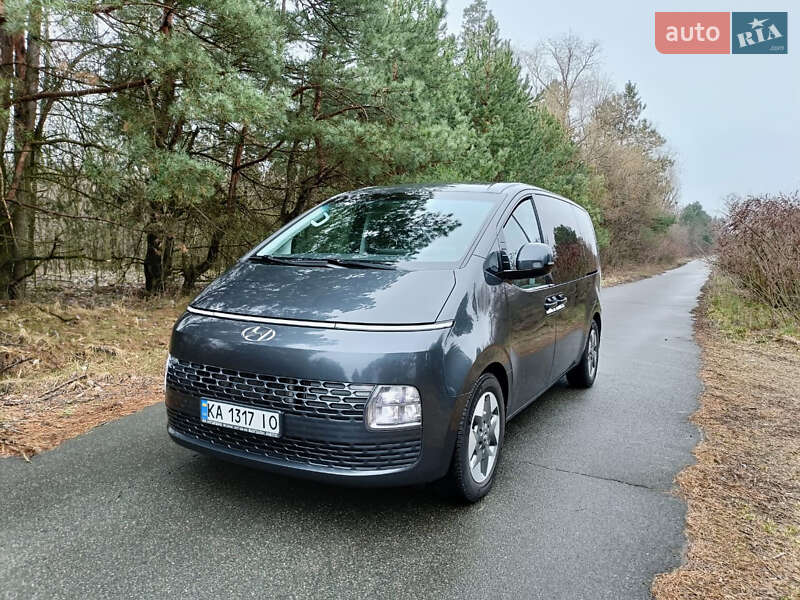 Мінівен Hyundai Staria 2022 в 