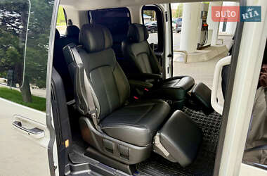 Минивэн Hyundai Staria 2021 в 