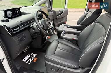Мінівен Hyundai Staria 2021 в 