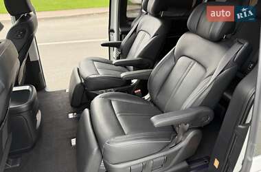 Мінівен Hyundai Staria 2021 в 