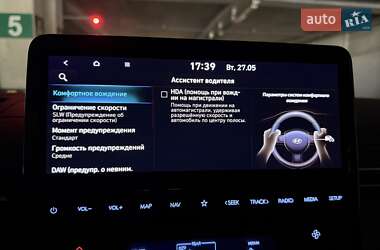 Мінівен Hyundai Staria 2021 в 