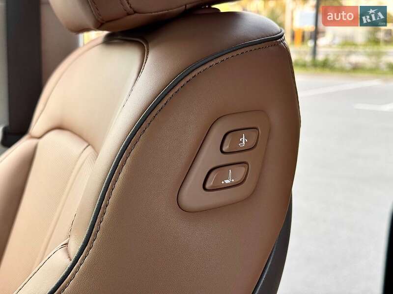 Минивэн Hyundai Staria 2025 в Киеве