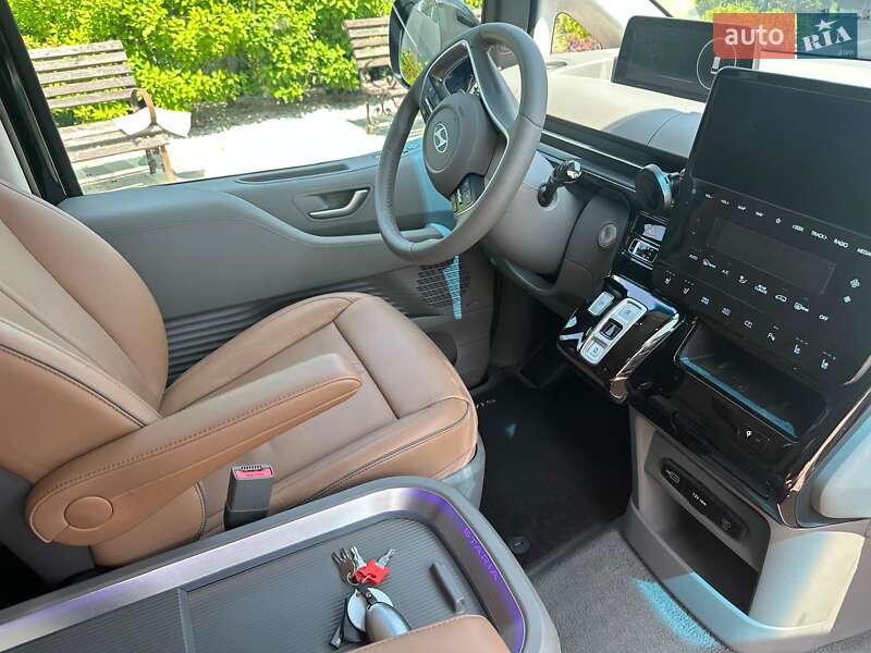 Минивэн Hyundai Staria 2024 в Василькове