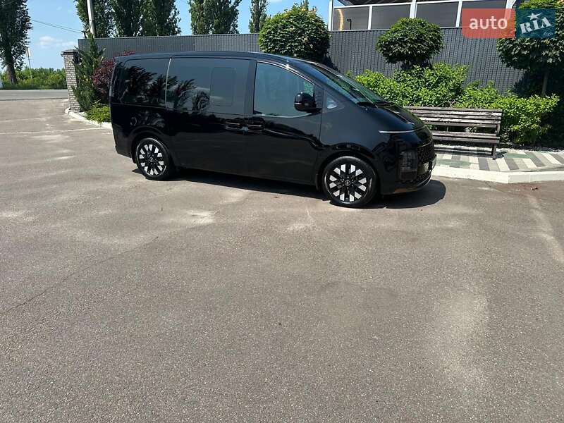 Минивэн Hyundai Staria 2024 в Василькове