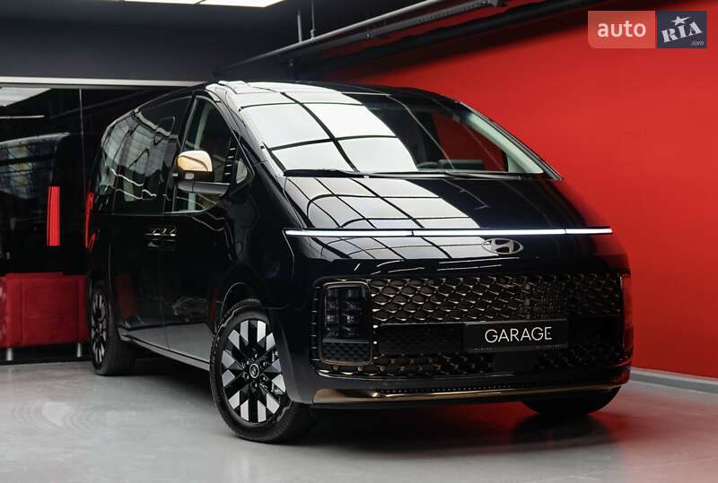 Минивэн Hyundai Staria 2025 в Киеве