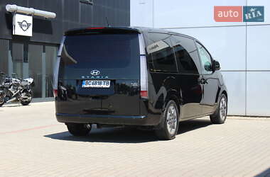Мінівен Hyundai Staria 2023 в 