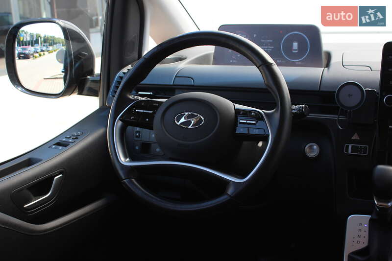 Минивэн Hyundai Staria 2023 в Львове