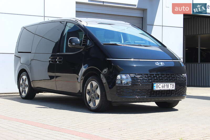 Минивэн Hyundai Staria 2023 в Львове