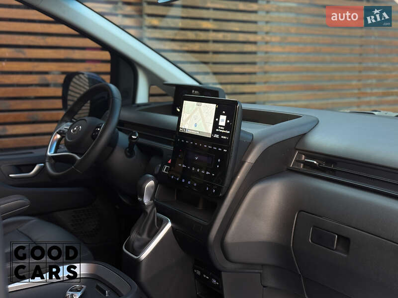 Минивэн Hyundai Staria 2023 в Одессе