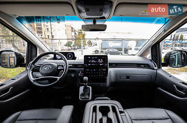 Мінівен Hyundai Staria 2024 в 