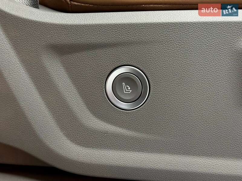 Минивэн Hyundai Staria 2025 в Киеве фото 44 Минивэн Hyundai Staria 2025 в Киеве