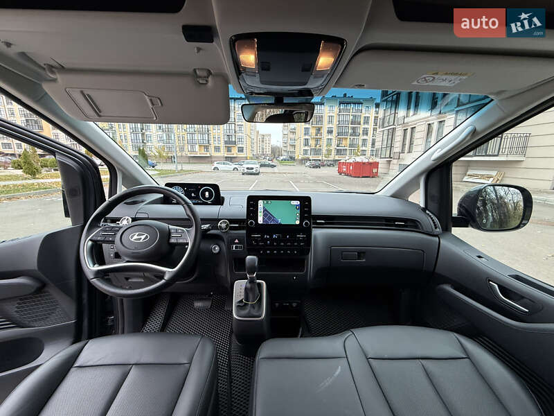 Минивэн Hyundai Staria 2024 в Киеве