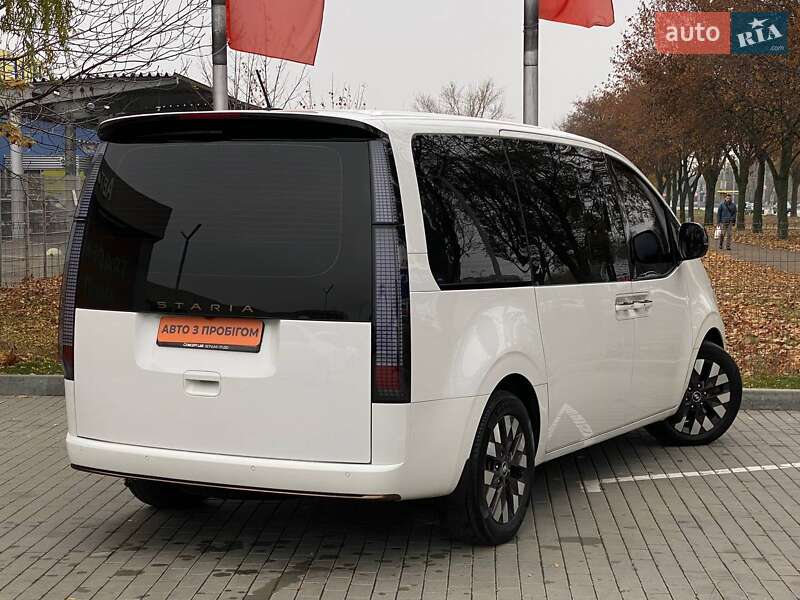 Минивэн Hyundai Staria 2022 в Днепре
