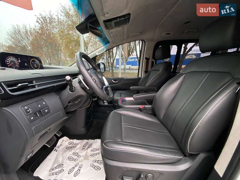 Минивэн Hyundai Staria 2022 в Днепре