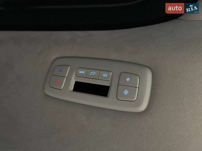 Минивэн Hyundai Staria 2022 в Днепре