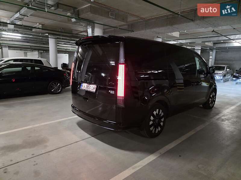 Мінівен Hyundai Staria 2024 в Києві