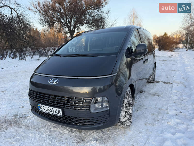 Мінівен Hyundai Staria 2021 в Чернігові
