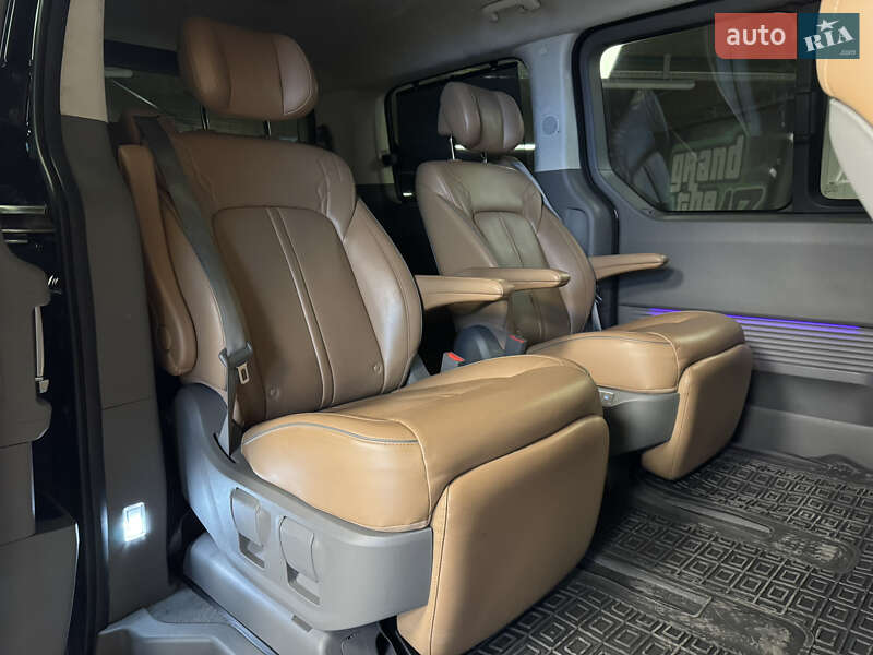 Минивэн Hyundai Staria 2022 в Киеве