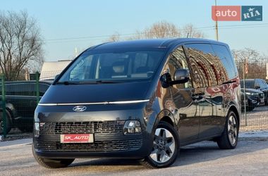 Минивэн Hyundai Staria 2022 в Киеве