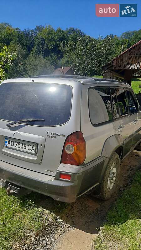 Позашляховик / Кросовер Hyundai Terracan 2003 в Великому Березному