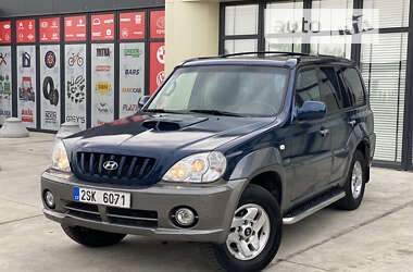 Внедорожник / Кроссовер Hyundai Terracan 2004 в Иршаве