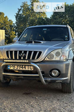 Позашляховик / Кросовер Hyundai Terracan 2003 в Харкові