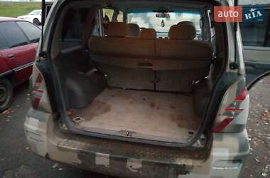Внедорожник / Кроссовер Hyundai Terracan 2003 в 
