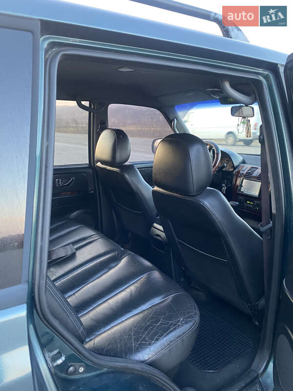 Внедорожник / Кроссовер Hyundai Terracan 2002 в Хусте