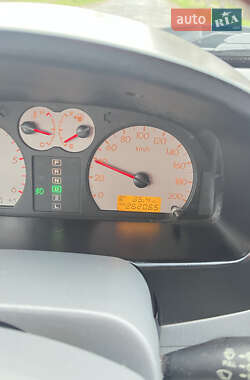 Внедорожник / Кроссовер Hyundai Terracan 2006 в 