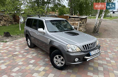 Внедорожник / Кроссовер Hyundai Terracan 2002 в 