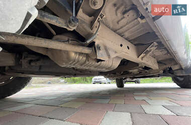 Внедорожник / Кроссовер Hyundai Terracan 2002 в 