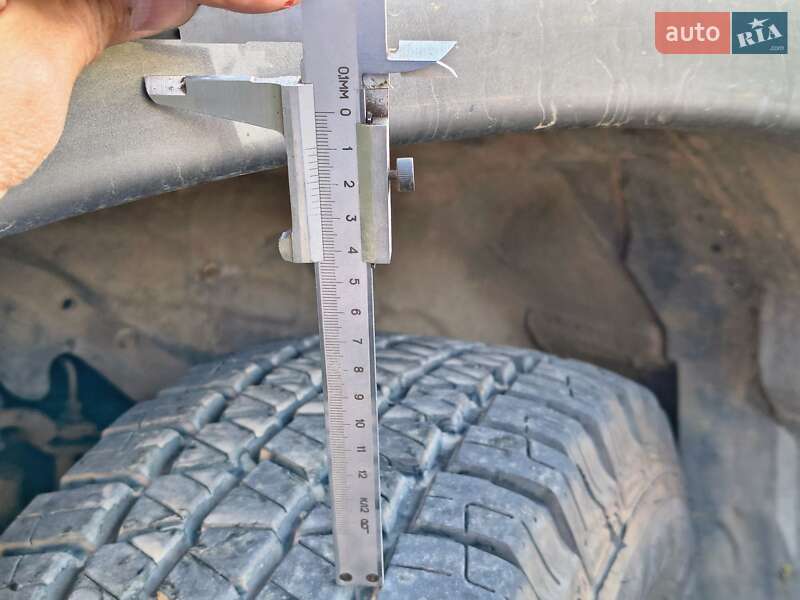 Позашляховик / Кросовер Hyundai Terracan 2002 в Дніпрі