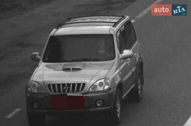 Внедорожник / Кроссовер Hyundai Terracan 2001 в Запорожье