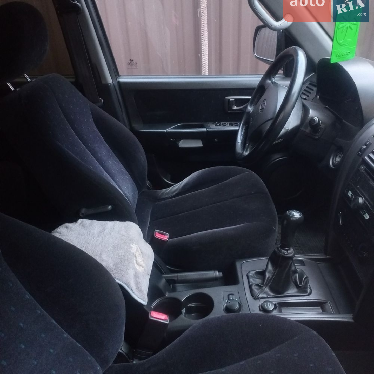 Hyundai Terracan 2002 VIN KMHNM81XP2U050234 фото оголошення 3 з 5