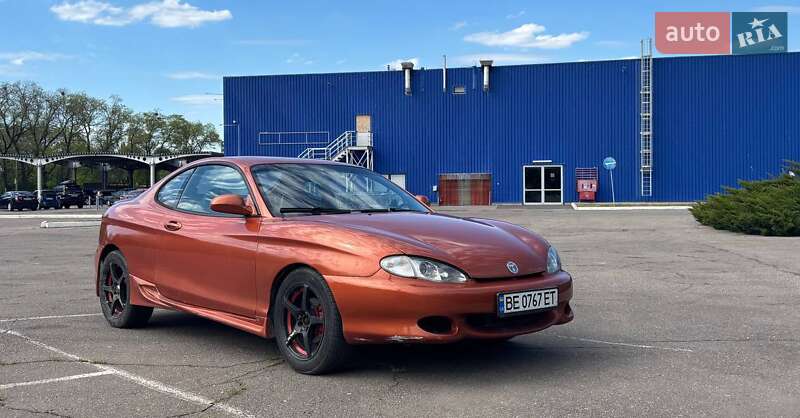Hyundai Tiburon 1996
