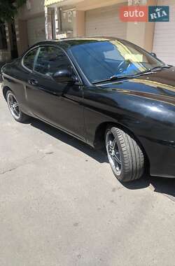 Купе Hyundai Tiburon 1996 в 