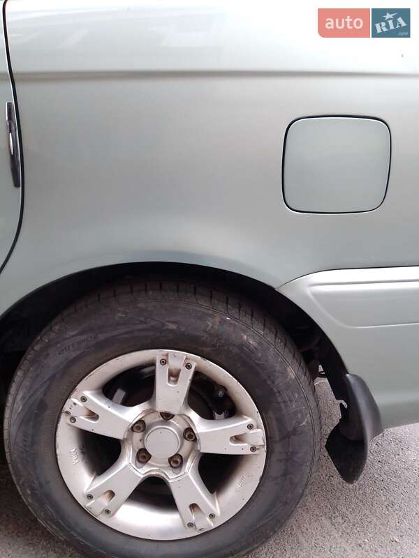 Мінівен Hyundai Trajet 2005 в Хмельницькому