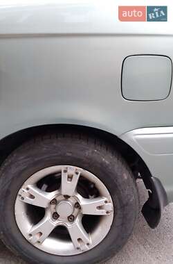 Минивэн Hyundai Trajet 2005 в 