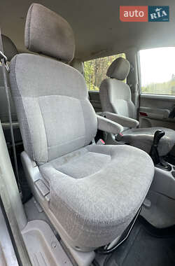 Минивэн Hyundai Trajet 2006 в 